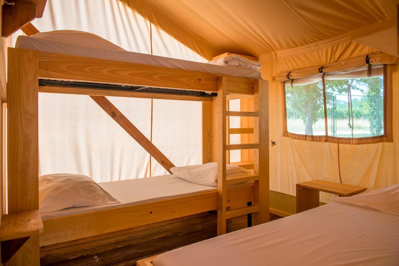 Sunflower Camping Mareda Luaran gambar